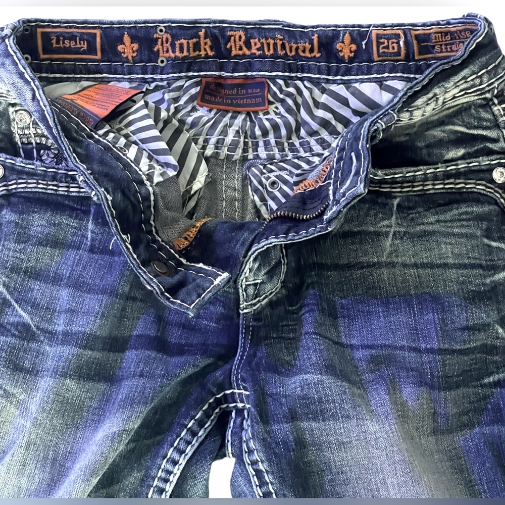 Rockstar Revival Jeans Size 26 Name/Style: Lisely Mid-Rise Straight